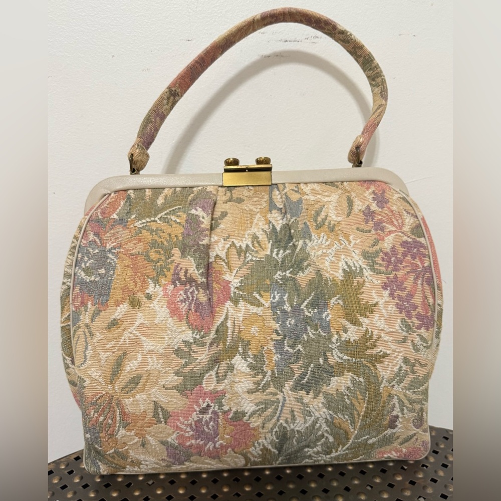 VTG Etra Tapestry Floral Kiss-Lock Handbag